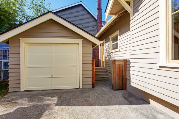 Cost of Garage Siding Replacement in Allentown